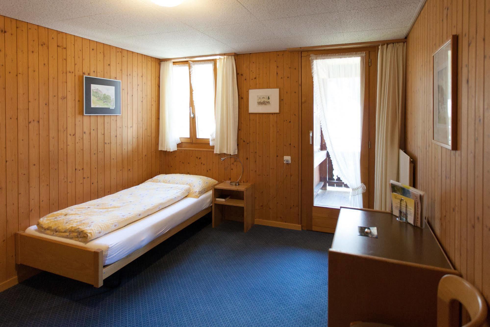 Hotel Edelweiss Wengen Bagian luar foto